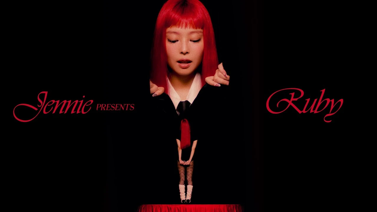 Lisa - Jennie song kiếm hợp bích thống trị BXH, dẫn đầu Kpop vào top toàn cầu - Hình 9