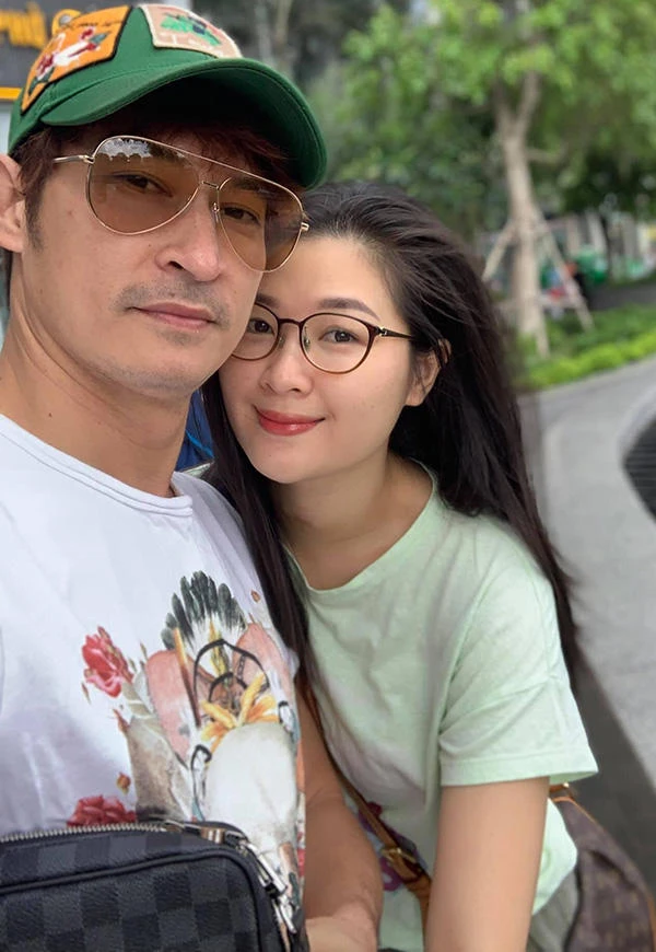 Vợ Huy Khánh nghi có tình mới, bất ngờ nói lời xin lỗi chồng cũ - Hình 1