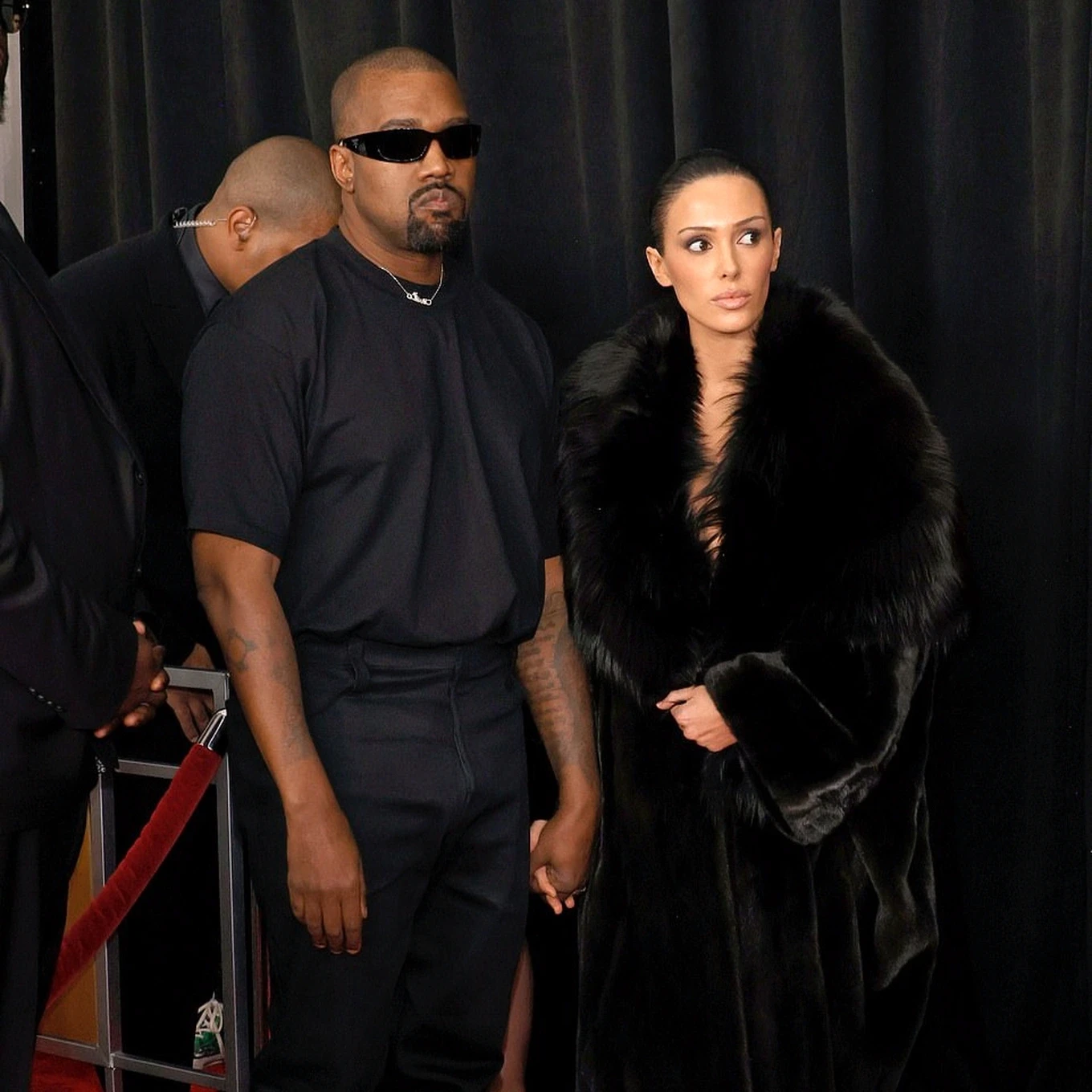 Kanye West was abandoned by his wife, immediately made a move to ask his ex to come back - Photo 3