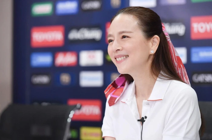 Madam Pang bông hồng thép đứng sau sự thành công của bóng đá Thái Lan là ai? - Hình 4