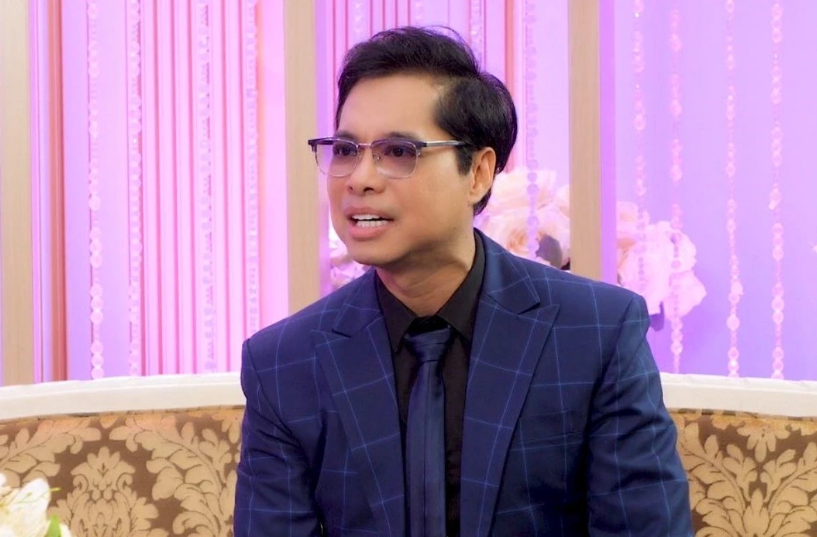 Ngọc Sơn: Ở biệt thự 100 tỷ nhưng không đủ tiền đóng tiền điện, đề cao hiếu thảo - Hình 2