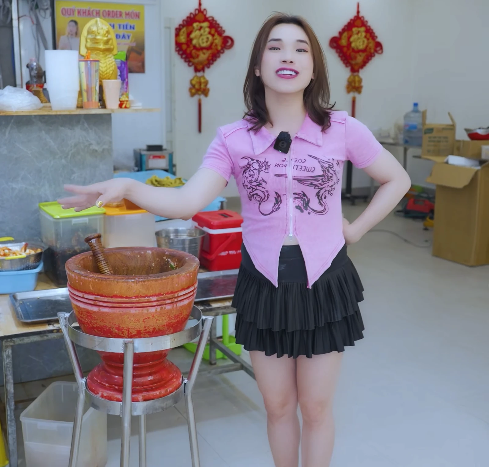 Ty Thy thông báo chính thức dẹp tiệm gỏi, trả mặt bằng, làm xe đẩy ra đường bán - Hình 3