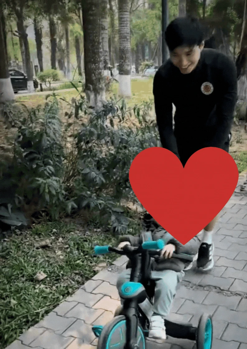 Vợ Đoàn Văn Hậu bất ngờ để lộ tính các hung dữ, chồng không dám trái ý - Hình 1
