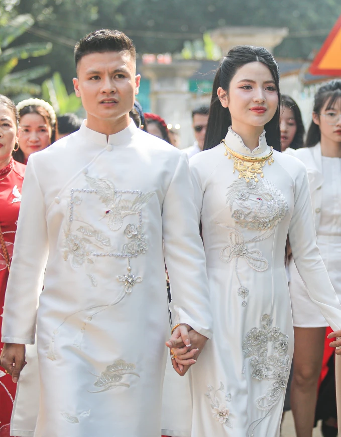 Vợ Quang Hải lấy chồng con ra làm bia đỡ đạn, lộ thế lực chống lại mọi thị phi - Hình 7