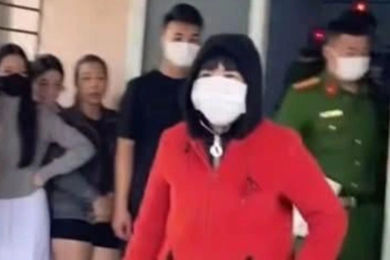 The case of the mother taking action with 2 children because of insurance money: suspected that the 3rd child denounced the mother, CA is difficult to identify - Photo 2