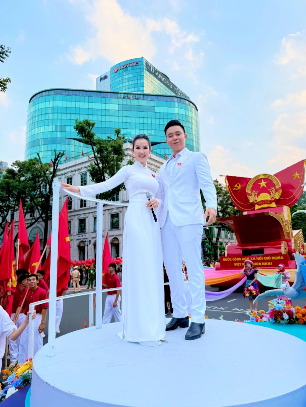 Dong Hung revealed his secret, vowed to do 1 thing for Vo Ha Tram, let Jack breathe smoke - Photo 4