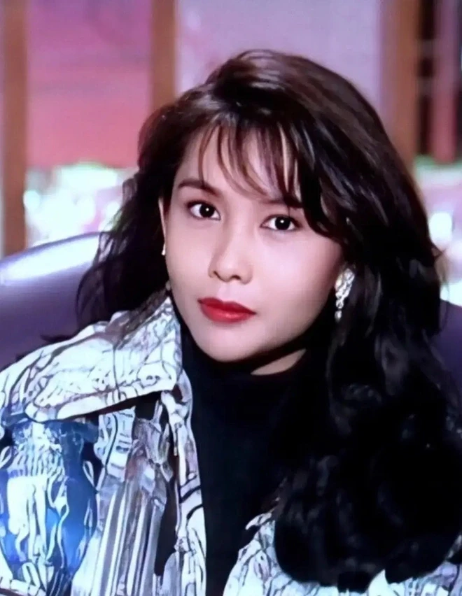 Khâu Thục Trinh: Được khao khát nhất Cbiz, 1 idol Kpop mê, Thư Kỳ hại giải nghệ? - Hình 3