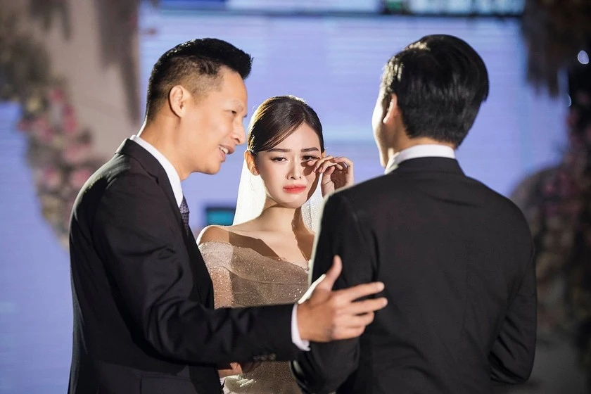 Tường San sở hữu nhan sắc bất bại, thi quốc tế xong về lấy chồng sống kín đáo - Hình 9