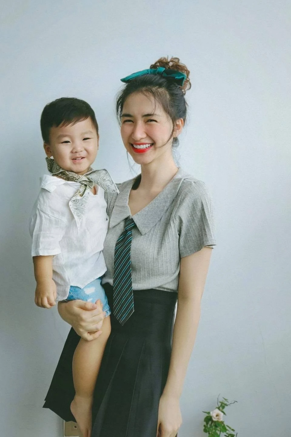 Hoà Minzy nợ vẫn cho con trai học trường xịn, nhìn học phí mà choáng - Hình 5