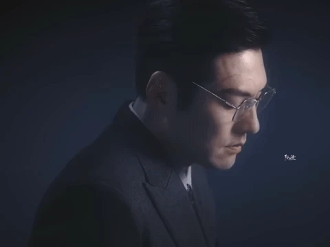 Nghiêm Khoan: Chồng quốc dân một thời, cưới vợ liền ở ẩn, giờ thành ác nhân - Hình 4