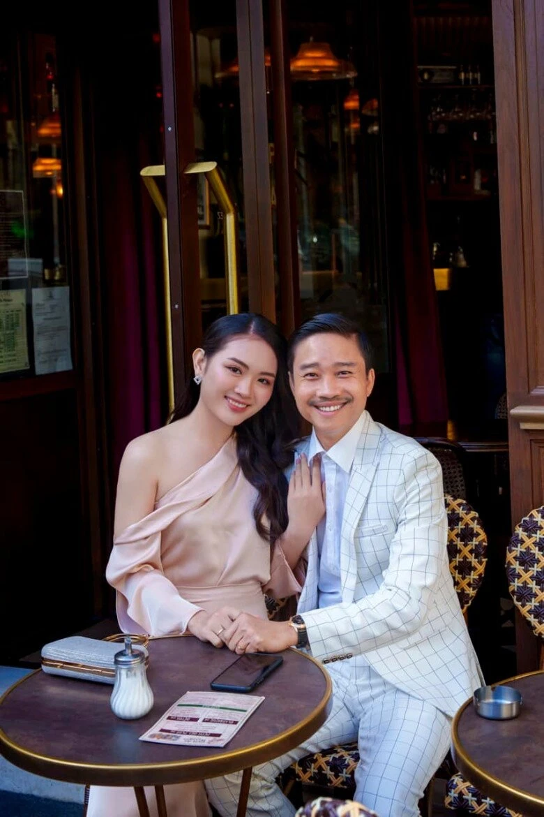 Con trai Chủ tịch Viettel cưới vợ là người showbiz, giống cậu 3 nhà Vin 1 điều - Hình 6