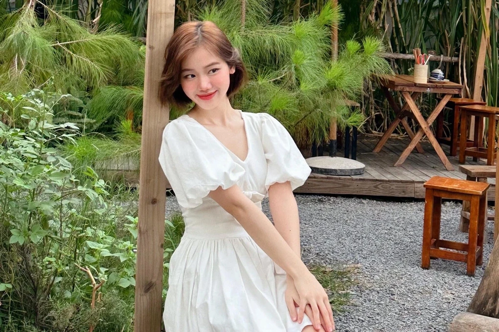 Meichan: Nàng thơ du học sinh bị dính ồn ào tay ba, có profile khủng thế nào? - Hình 5