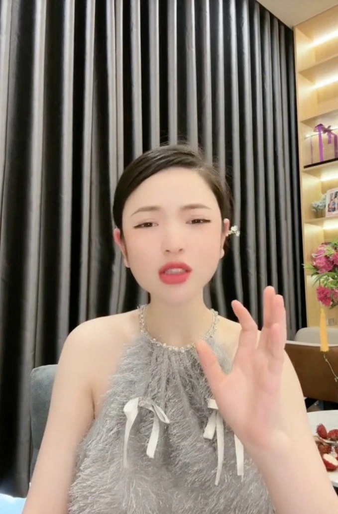 Vợ Quang Hải gây tranh cãi vì đưa cả ekip đi ăn cưới, quay clip để bán hàng - Hình 5