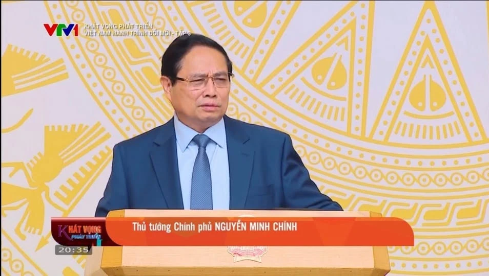Vụ sai sót ở bản tin thời sự VTV: BTV kỳ cựu bị đình chỉ công tác, CĐM bức xúc - Hình 5