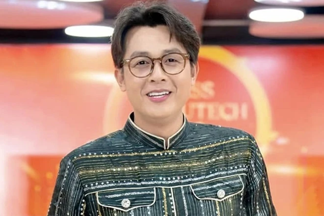 Hòa Hiệp lộ diện con đầu lòng, vợ Việt kiều vẫn là ẩn số bí ẩn! - Hình 6