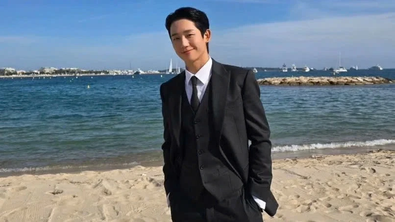 Jung Hae In tài tử phim Love Next Door, lộ gia thế và khối tài sản kếch xù - Hình 1
