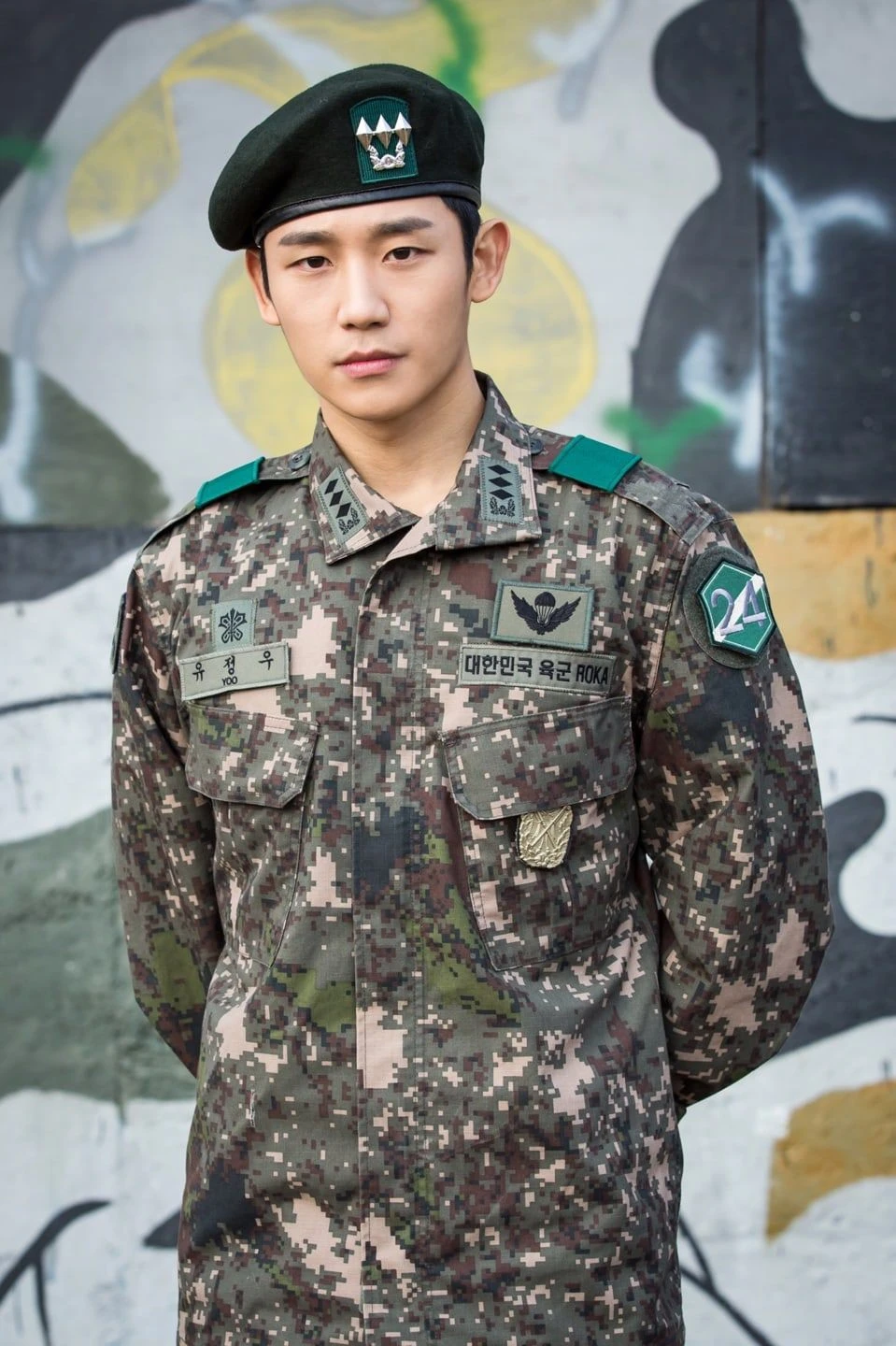 Jung Hae In tài tử phim Love Next Door, lộ gia thế và khối tài sản kếch xù - Hình 3