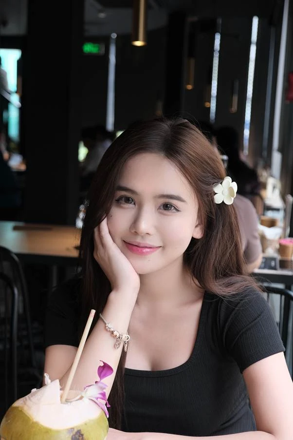Cô gái 25 tuổi – Dấu ấn một tâm hồn bản lĩnh giữa nhịp sống hiện đại - Hình 4