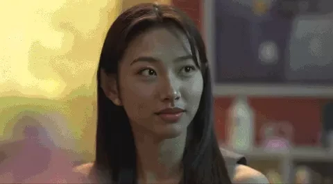Dì Dung liếc xéo người nhắc tên Thùy Tiên, thái độ ghét cay ghét đắng ra mặt - Hình 5