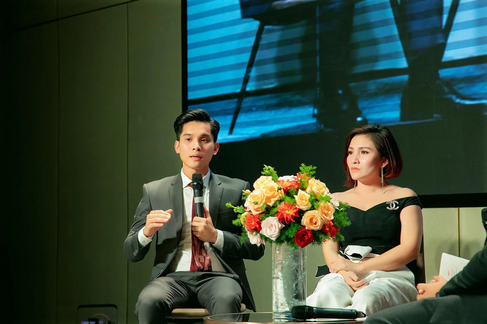 Phát Nguyễn: hôn phu Á hậu Quỳnh Châu lộ gia thế khủng, visual nét căng là ai? - Hình 6
