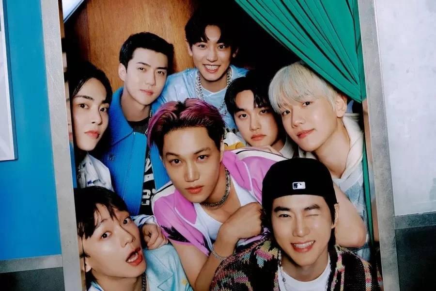 EXO released a hints, global K-pop fans made waves, revealing a huge project at the end of the year? - Photo 3