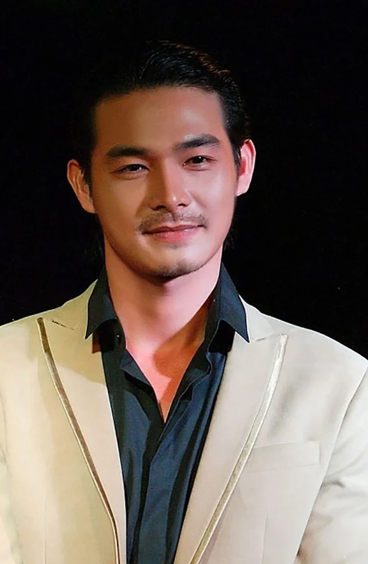 Quách Ngọc Ngoan: Tài tử xăm mặt vợ lên ngực, nay tái xuất sau khi vỡ nợ 20 tỷ - Hình 1