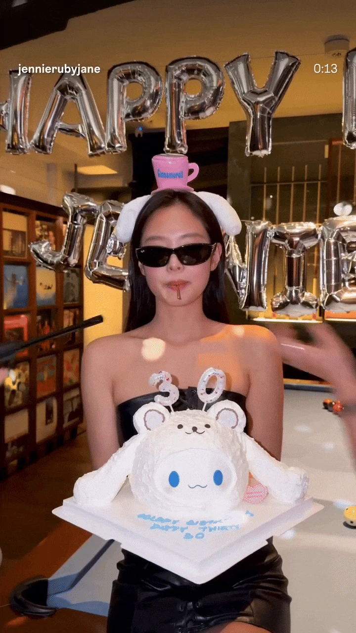 Jennie Blackpink đón sinh nhật phản cảm, bị tố sống không biết điều với Rosé? - Hình 1