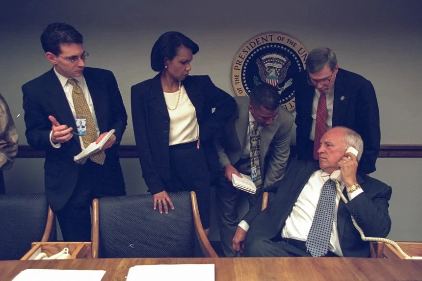 Lộ con tàu ngầm bí ẩn bên dưới Nhà Trắng, bí mật nhiều đời Tổng thống Mỹ giấu? - Hình 4