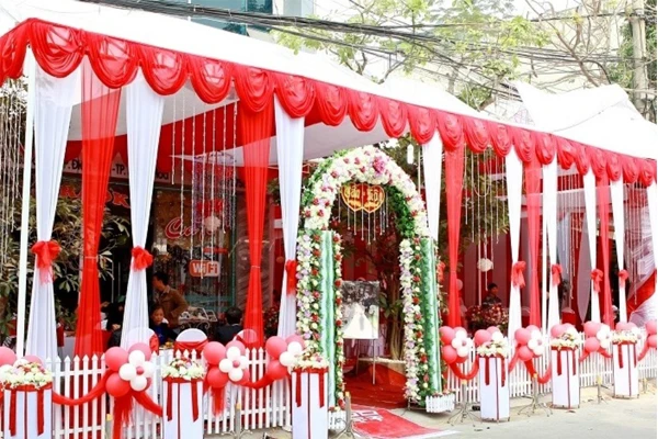 The group of Gia Lai drivers, hiding at the wedding to avoid the traffic police, received a bitter end of 101 million VND - Photo 2