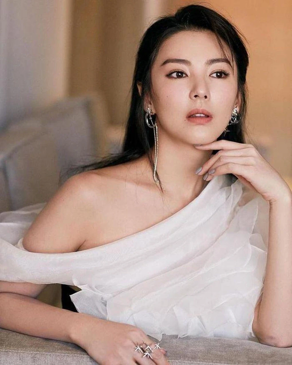 Trương Vũ Kỳ: Cái kết của kẻ sống bám Song Hye Kyo, vô ơn với Châu Tinh Trì - Hình 1