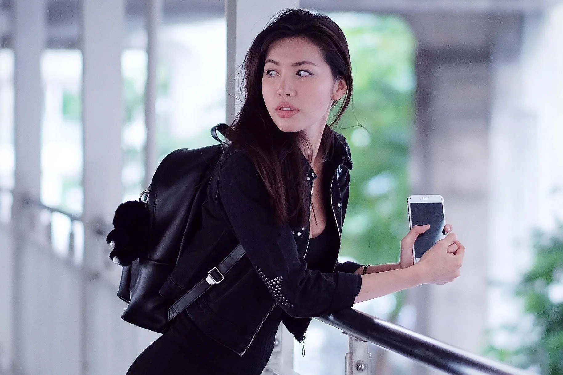 Châu Vũ Đồng mất tích giữa chiến loạn ở Iran, rò rỉ hình ảnh mới làm CĐM sốc! - Hình 4