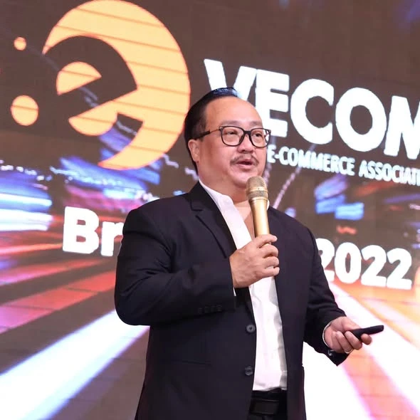 Ông Nguyễn Ngọc Dũng Nguyên Chủ tịch VECOM qua đời vì đột quỵ, CĐM bàng hoàng - Hình 4