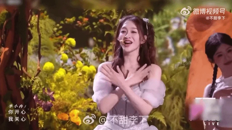 Nhóm Tỷ Tỷ hát dở ẹc, nhảy như dưỡng sinh, khiến đội Trang Pháp ấm ức - Hình 3