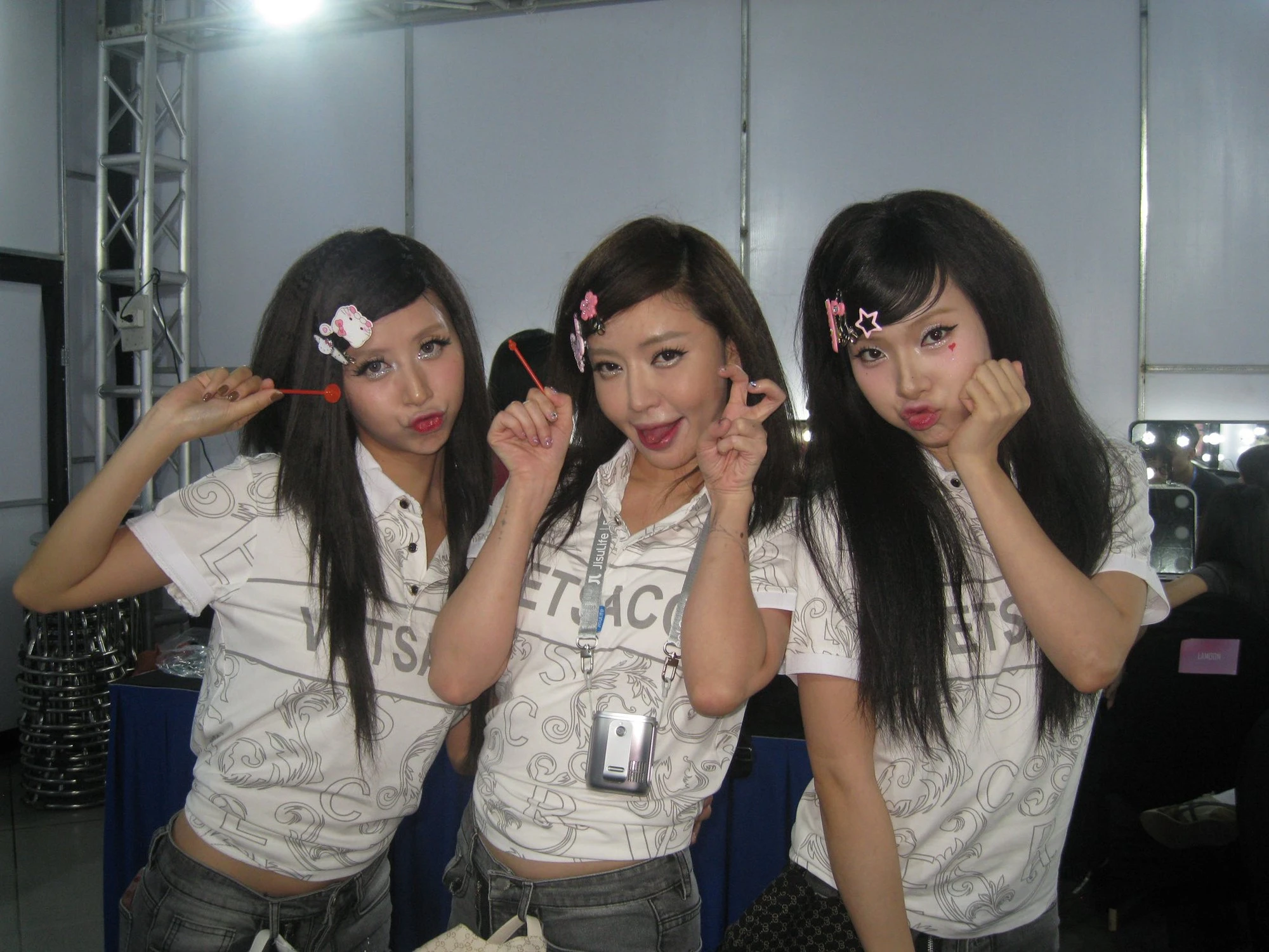 Gallery - Bích Phương nhắn vỏn vẹn 18 chữ đến Quỳnh Anh Shyn, ngắn gọn nhưng đầy ẩn ý | Showbiz Việt | Sao Việt - VGT