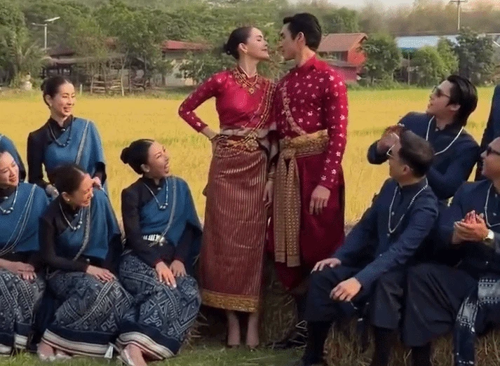 Gallery - Nadech Kugimiya kết hôn với bạn gái 15 năm, lộ thủ tục lạ lùng, phải thề 7 điều? | Showbiz 24h | Giải trí - VGT