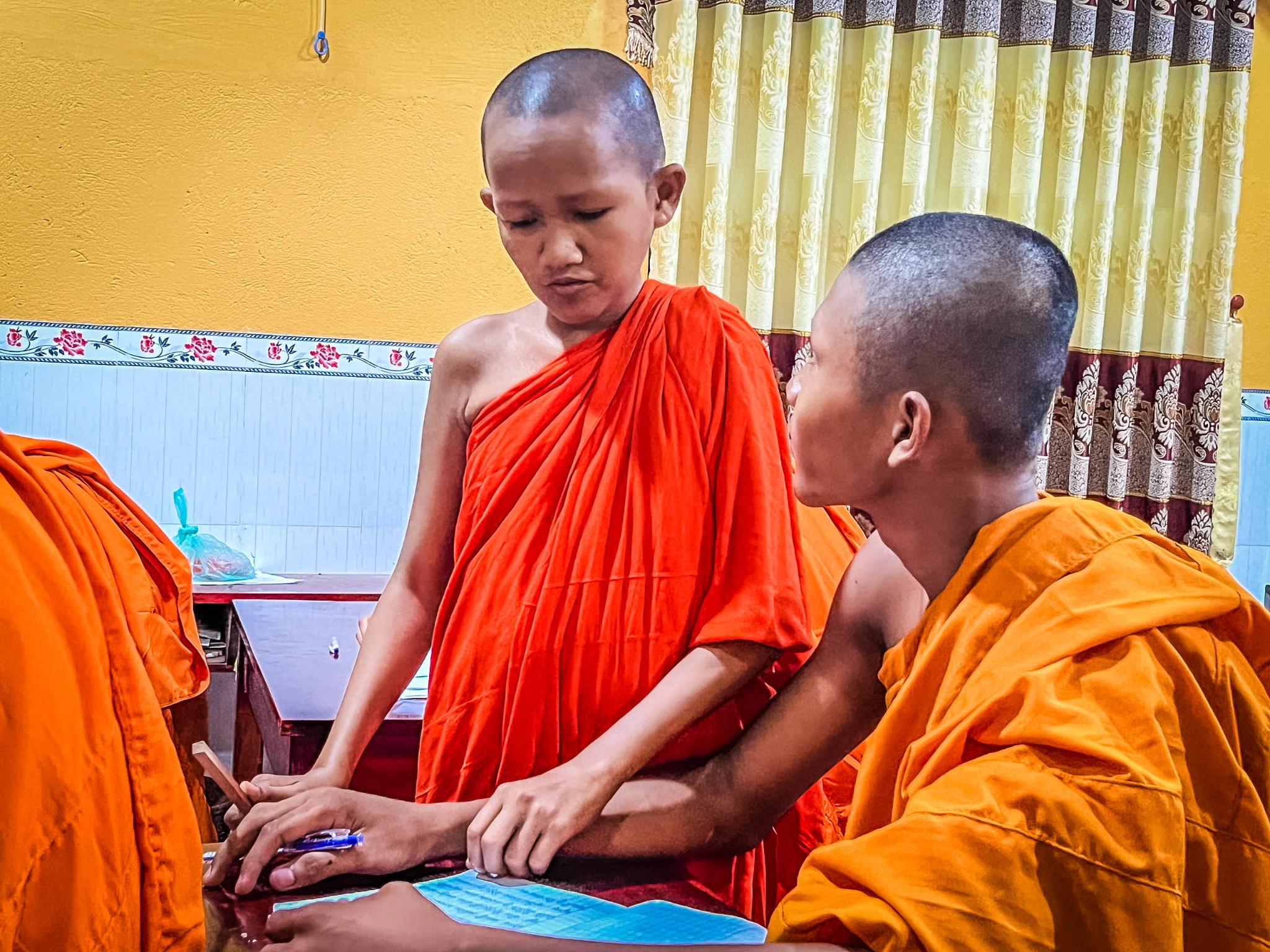 A monk in his 40s stuns with his childlike appearance; was he once ...