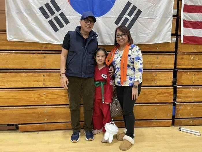 Duc Tiens daughter won a martial arts medal in the US, from the side of her biological mother? - Photo 6