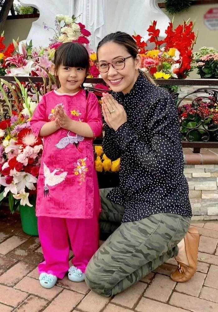 Duc Tiens daughter won a martial arts medal in the US, from the side of her biological mother? - Photo 5