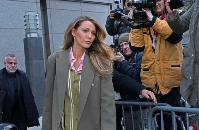 The beauty of Gossip Girl is empty-handed in the lawsuit of being sexually harassed by her co-star - Photo 1