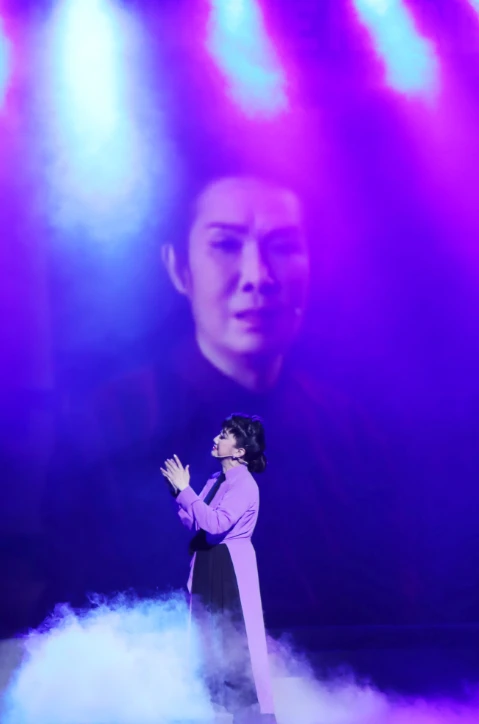 Peoples Artist Le Thien choked up missing Vu Linh, recreating the memories of the old Cai Luong stage - Photo 4