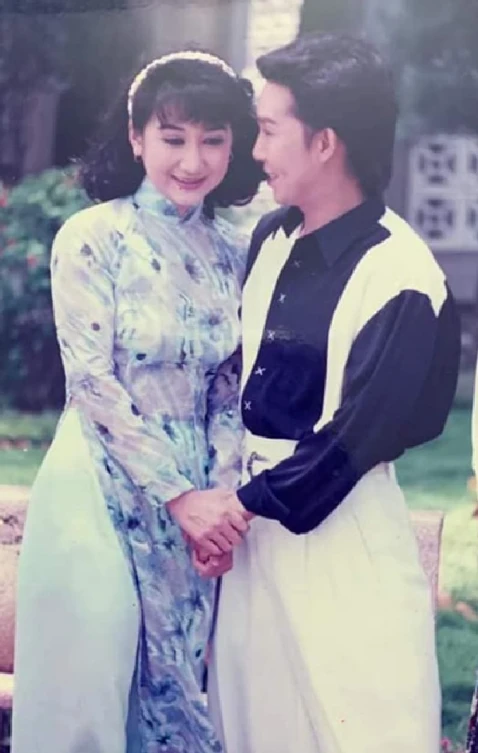 Peoples Artist Le Thien choked up missing Vu Linh, recreating the memories of the old Cai Luong stage - Photo 5