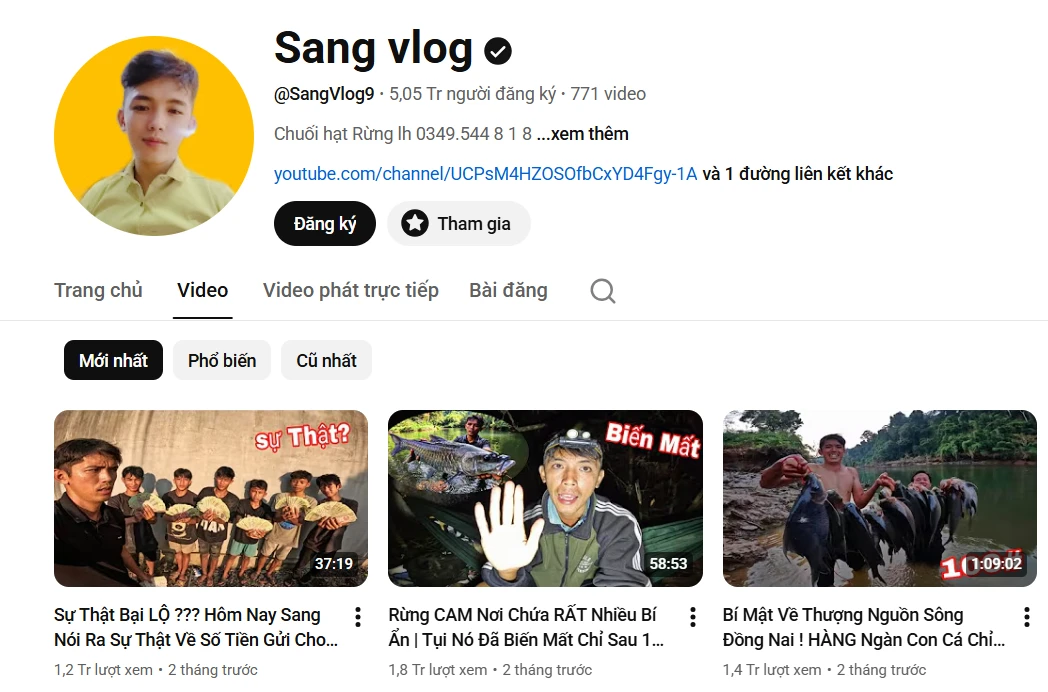 Sang Vlogs wife held a happy dining party, living luxuriously in the house to wear her husband sick? - Photo 2